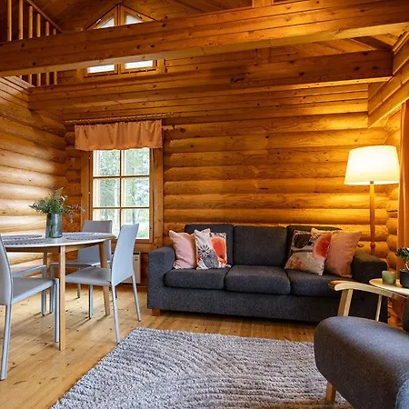 別荘 Varpunen - Peaceful 2br With Sauna