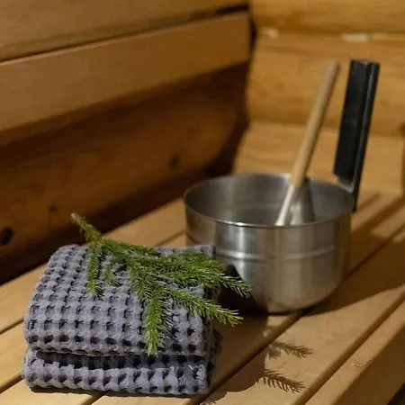 別荘 Varpunen - Peaceful 2br With Sauna